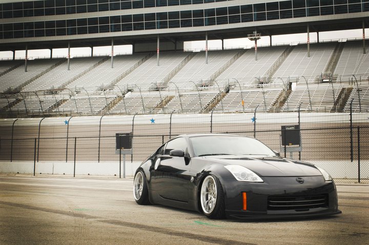 photo 6 Nissan 350Z custom wheels Work VS-MX 18x10.0, ET 0, tire size 225/40 R18. 18x11.0 ET0 245/40 R18