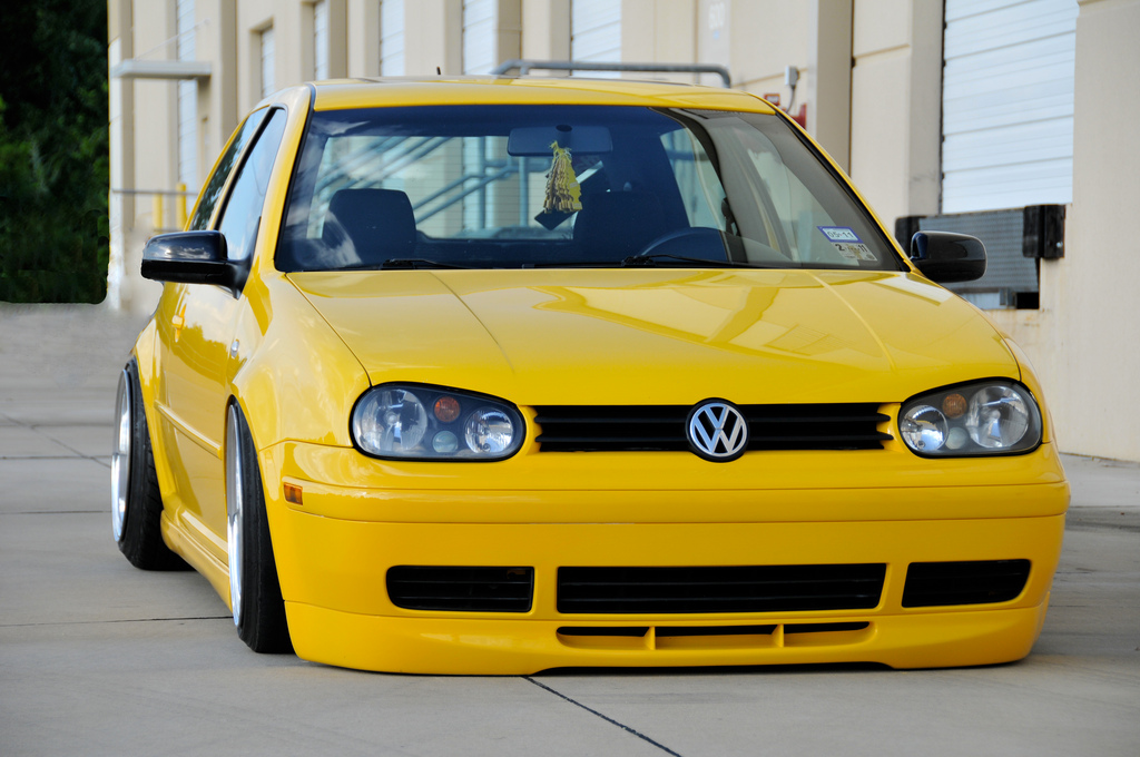 photo 1 Volkswagen Golf custom wheels Tramont Staria 5 17x9.0, ET +28, tire size 205/45 R17. 17x10.5 ET+28 