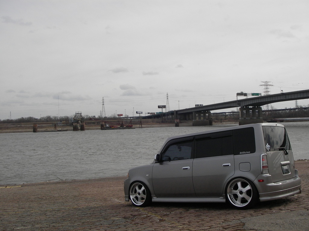 photo 7 Scion xB custom wheels Work Euroline FS 18x8.5, ET +20, tire size 215/35 R18. 18x8.5 ET+3 