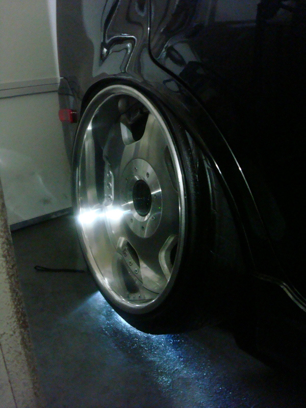 photo 4 Scion xB custom wheels SSR Vienna Dish 17x8.0, ET -19, tire size 205/40 R17. 17x9.0 ET-14 205/40 R17