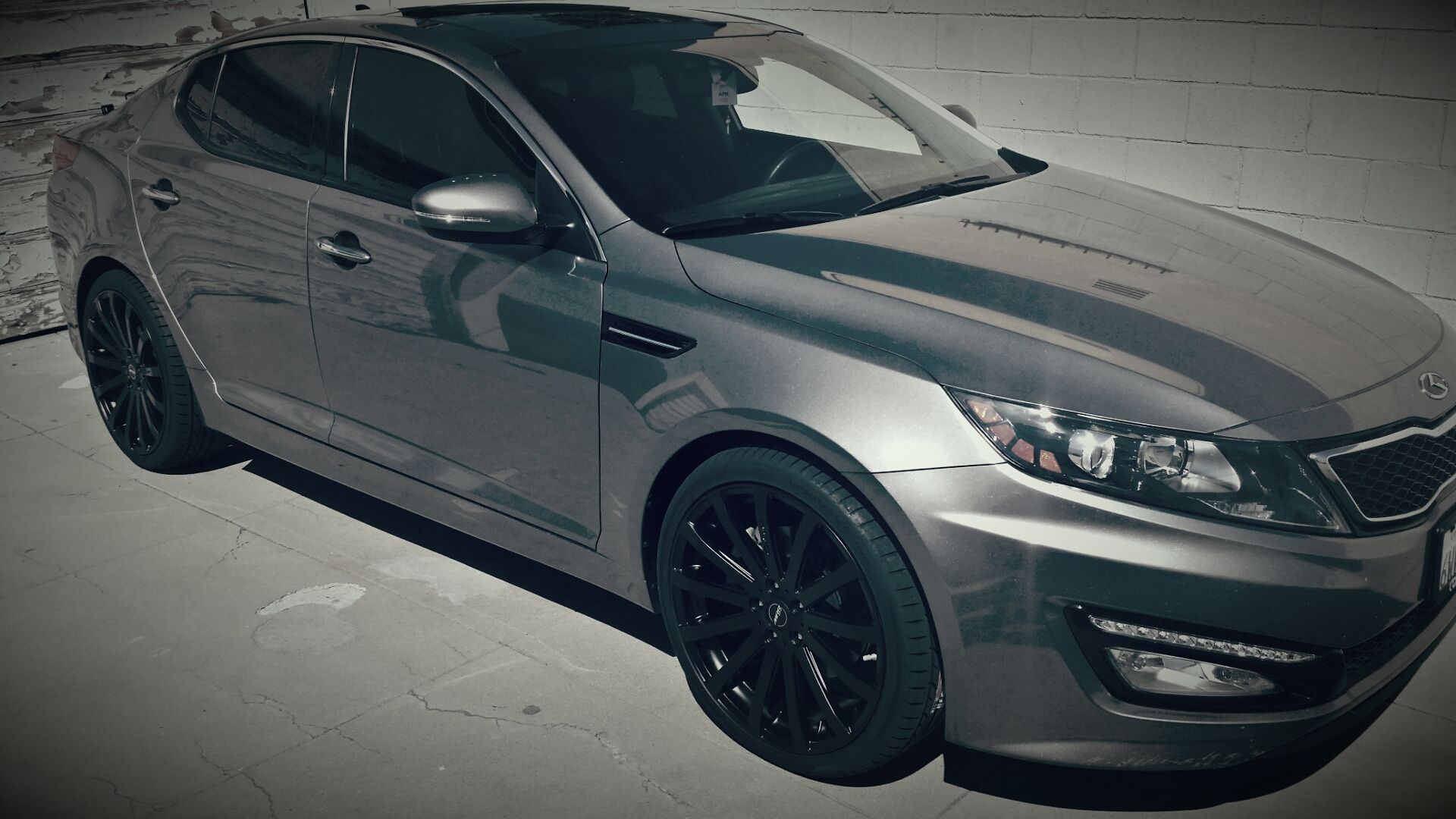 photo 1 Kia Optima custom wheels MRR HR9 20x8.5, ET +35, tire size 245/35 R20. x ET 