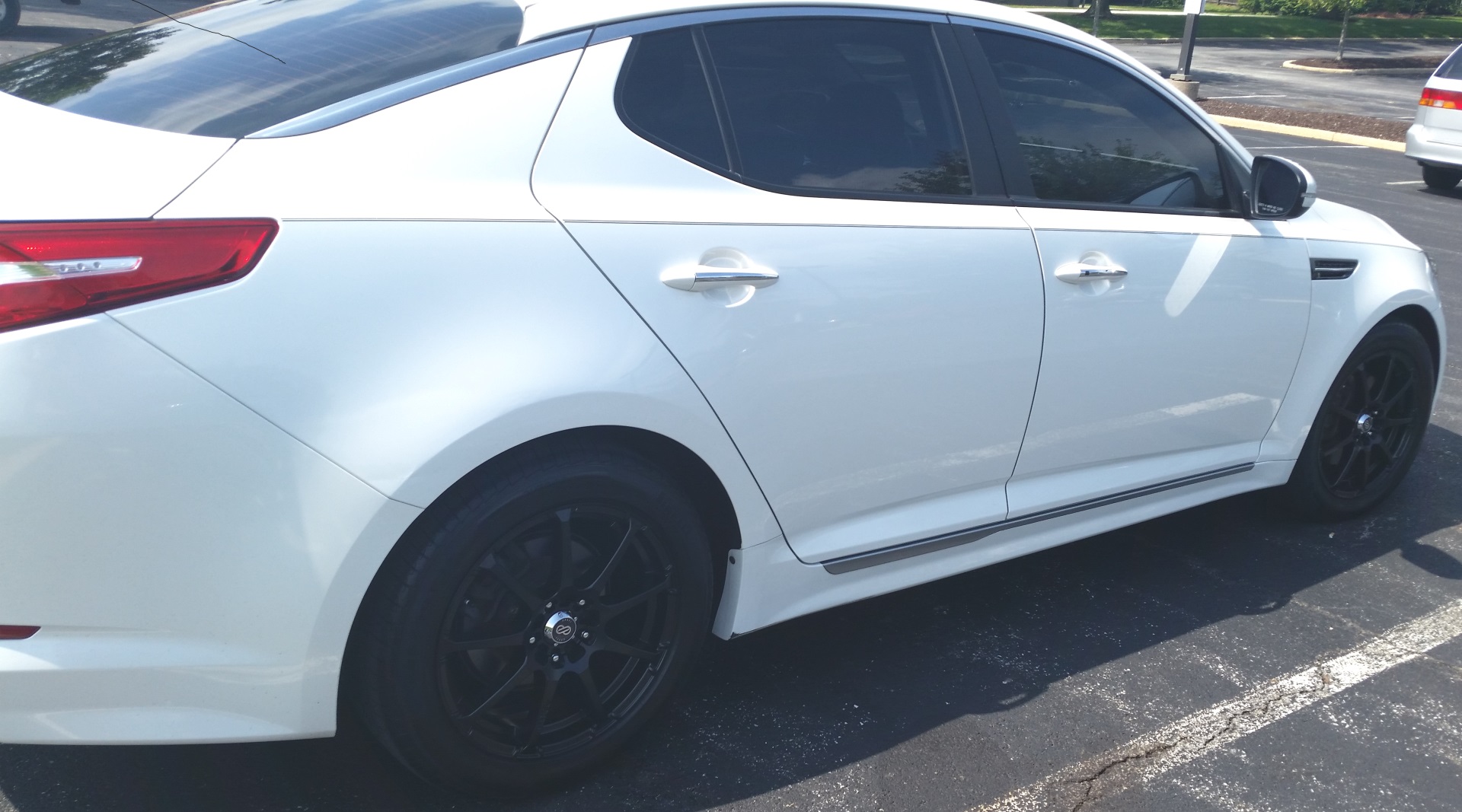 photo 3 Kia Optima custom wheels Enkei EDR9 17x7.0, ET , tire size 225/50 R17. x ET 