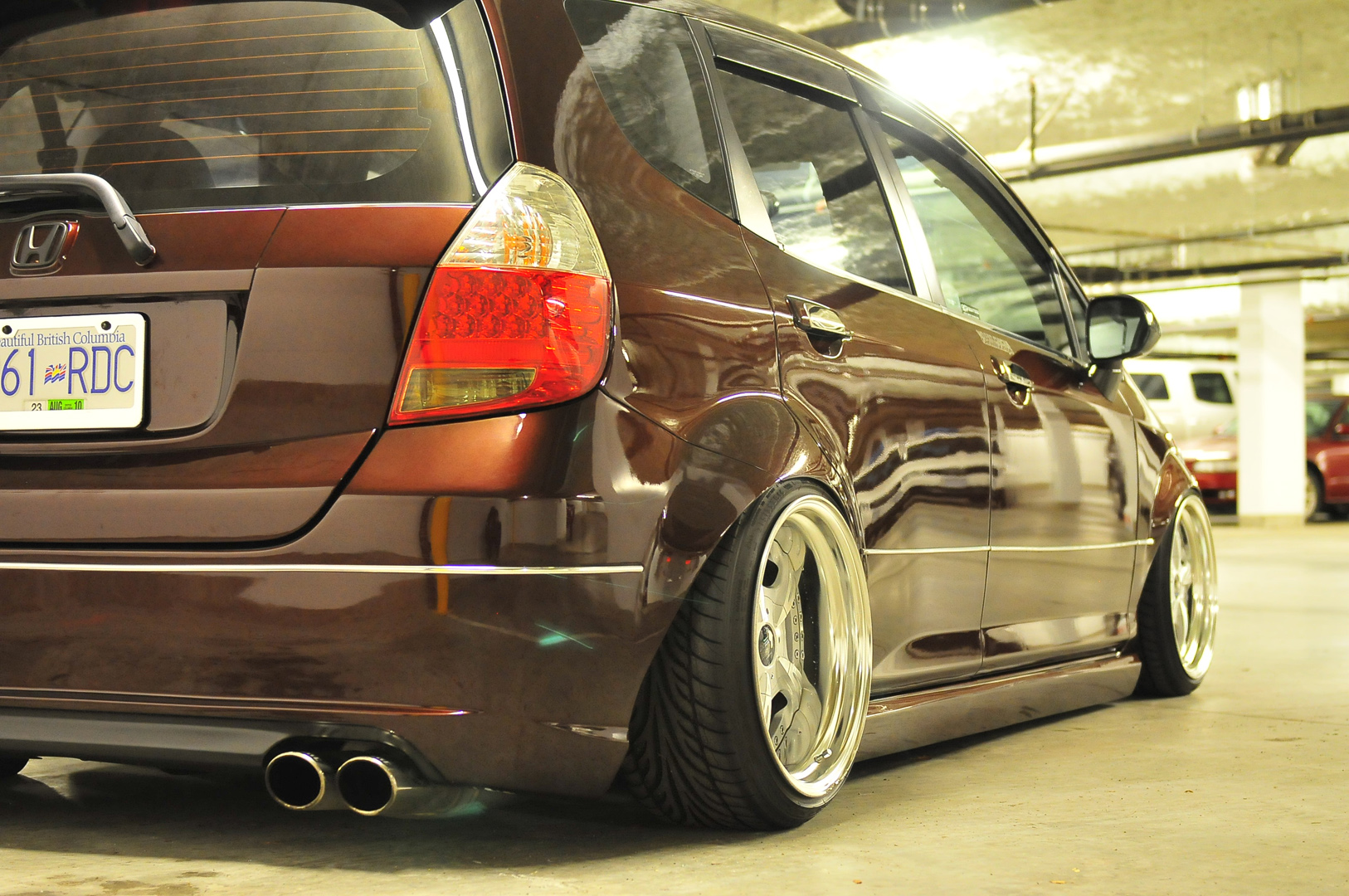 photo 16 Honda Fit custom wheels Leon Hardiritt 16x8.0, ET +11, tire size 195/40 R16. 16x9.5 ET+5 215/35 R16
