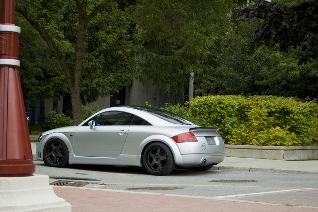 photo 7 Audi TT custom wheels Rays Engineering Sebring 18x8.0, ET +16, tire size 215/40 R18. 18x9.0 ET+10