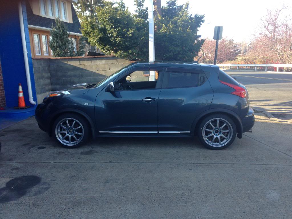 photo 1 Nissan Juke custom wheels Work Emotion XD-9 18x9.0, ET +43, tire size 235/40 R18. x ET
