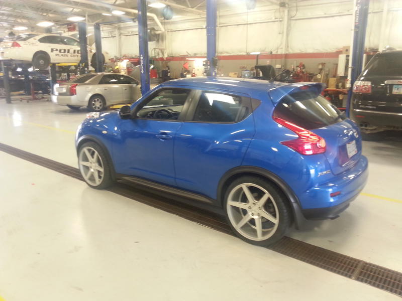 photo 1 Nissan Juke custom wheels Stance  20x8.5, ET , tire size 245/35 R20. 20x10.0 ET 285/30 R20