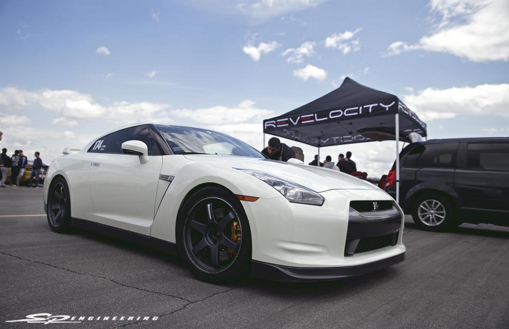 photo 2 Nissan GT-R custom wheels Volk TE37 20x10.0, ET +30, tire size X R20. 20x12.0 ET+20