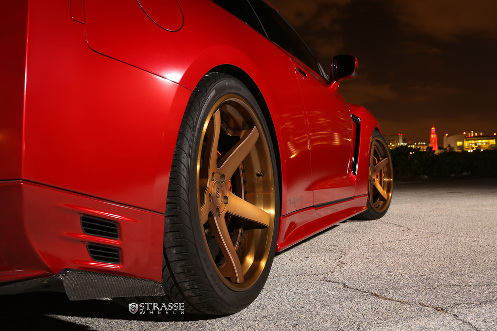 photo 6 Nissan GT-R custom wheels Strasse S5 21x10.5, ET , tire size 285/30 R21. 21x12.5 ET 355/25 R21