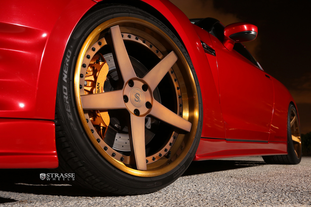 photo 11 Nissan GT-R custom wheels Strasse S5 21x10.5, ET , tire size 285/30 R21. 21x12.5 ET 355/25 R21