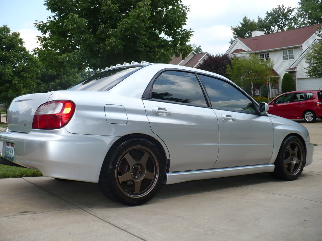 photo 1 Subaru Impreza custom wheels Rota Slipstream 17x8.5, ET , tire size 255/40 R17. x ET 