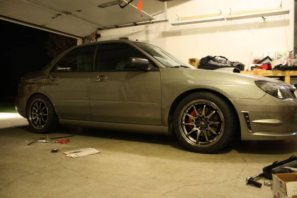 photo 1 Subaru Impreza custom wheels Rota G-Force 17x9.0, ET +42, tire size 255/40 R17. x ET 