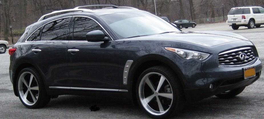 photo 3 Infiniti FX35 custom wheels KMC Nova 22x9.0, ET +35, tire size 265/35 R22. x ET 