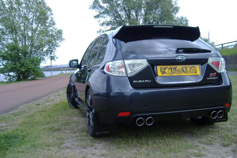 photo 3 Subaru Impreza custom wheels Rota G-Force 18x8.5, ET +48, tire size 245/40 R18. x ET 