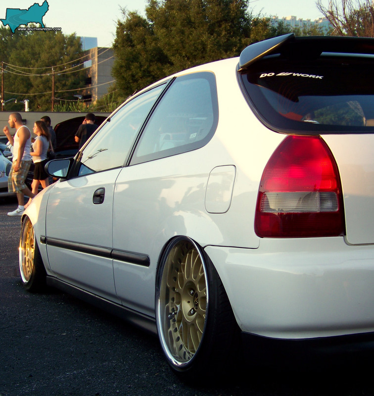 photo 1 Honda Civic custom wheels Work VS-XX 17x8.0, ET +22, tire size 205/40 R17. 17x9.0 ET+34 