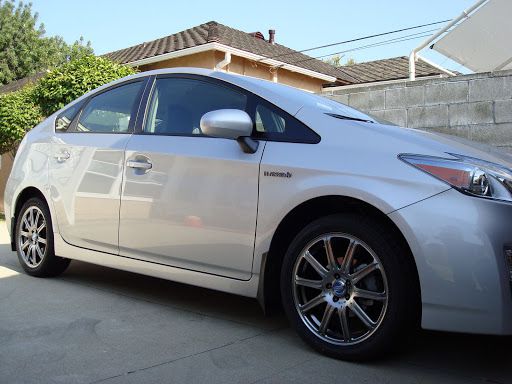 photo 2 Toyota Prius custom wheels Volk Racing Rays Super Eco 17x7.0, ET +50, tire size 215/45 R17. x ET 