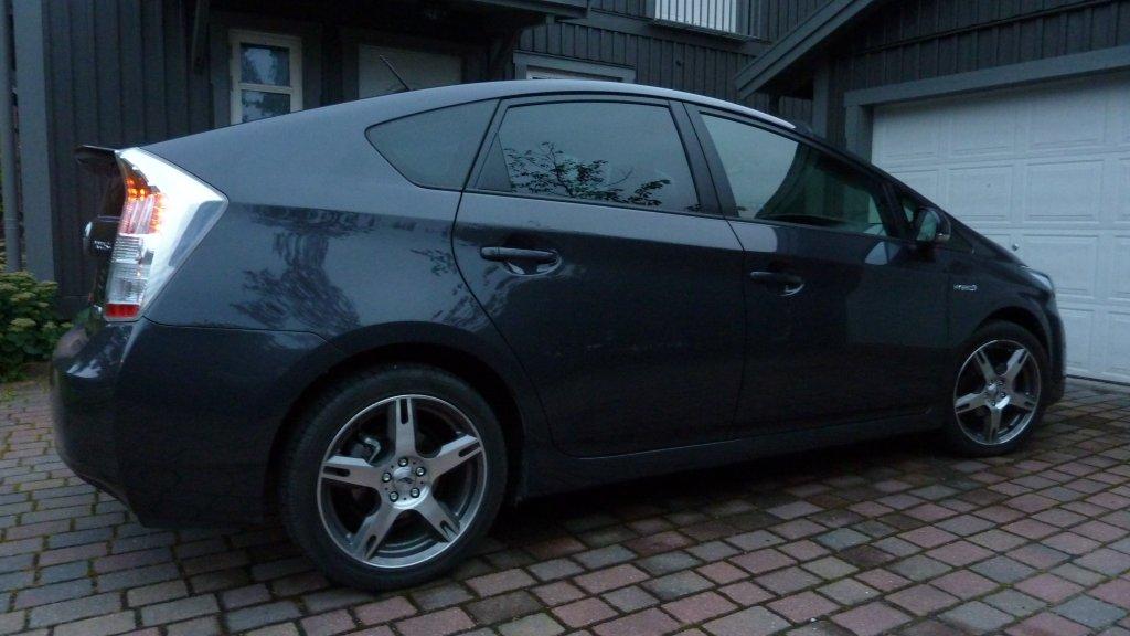 photo 2 Toyota Prius custom wheels AEZ  17x, ET , tire size 215/45 R17. x ET 
