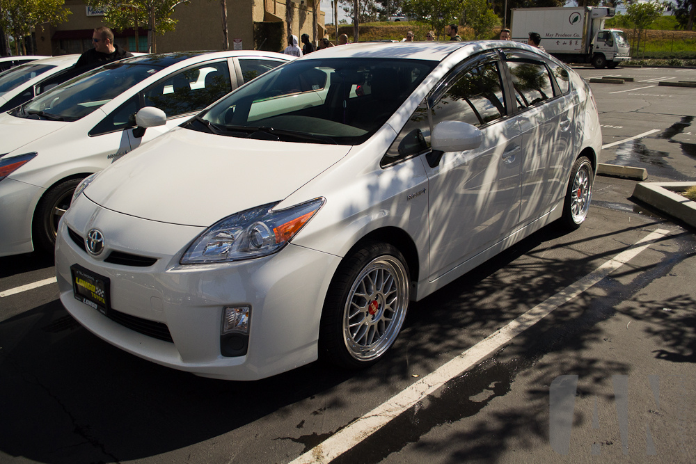 photo 1 Toyota Prius custom wheels 18x8.0, ET +30, tire size 215/35 R18. x ET