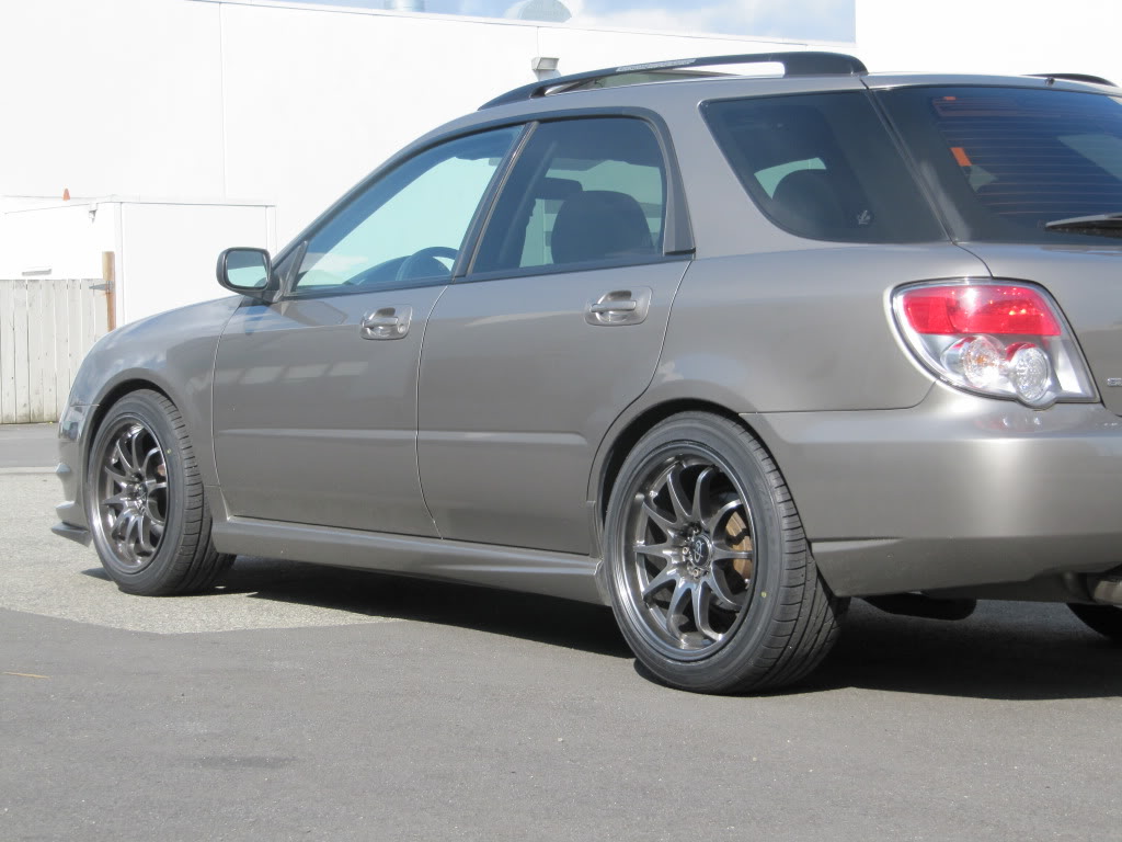 photo 3 Subaru Impreza custom wheels Rota DPT 17x9.0, ET +42, tire size 225/45 R17. x ET