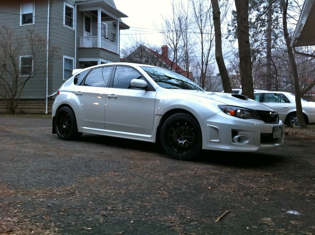 photo 3 Subaru Impreza custom wheels Rota D-Force 18x9.5, ET +40, tire size 265/35 R18. x ET 