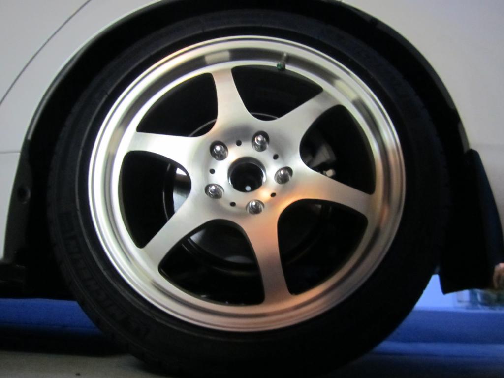 photo 1 Toyota Prius custom wheels JOUSTMEISTER FORGED BRONZE 17x7.5, ET +40, tire size X R17. x ET