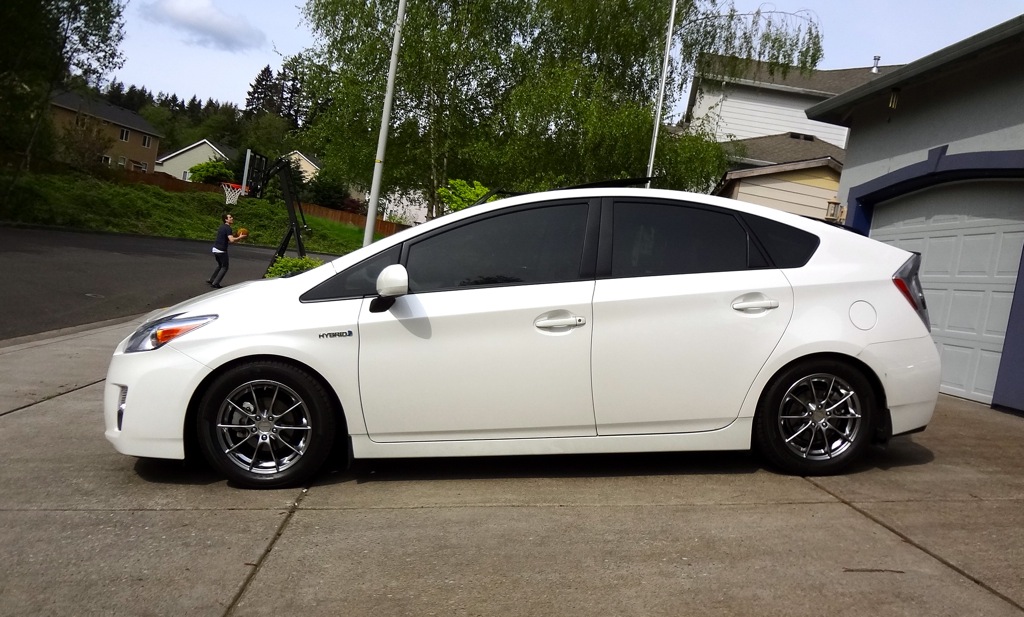 photo 4 Toyota Prius custom wheels   16x6.0, ET +45, tire size X R16. x ET 