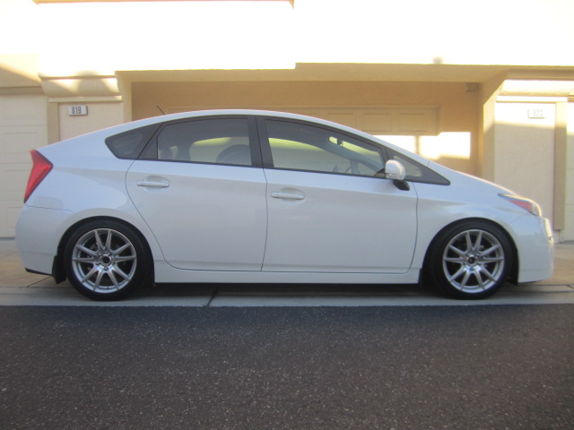 photo 2 Toyota Prius custom wheels OEM Honda S2000 17x7.0, ET +55, tire size X R17. x ET 