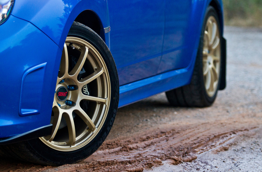photo 1 Subaru Impreza custom wheels Rota G-Force 18x8.5, ET +48, tire size 245/40 R18. x ET