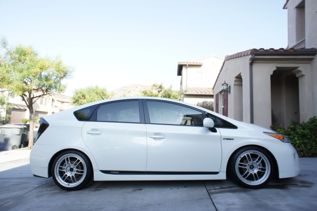 photo 3 Toyota Prius custom wheels Enkei RPF1 18x7.5, ET , tire size 215/40 R18. x ET