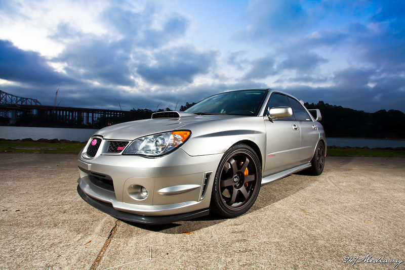 photo 1 Subaru Impreza custom wheels Rota Grid 18x8.5, ET +44, tire size 255/35 R18. x ET 