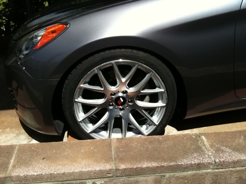 photo 2 Hyundai Genesis Coupe custom wheels Miro Type 111 19x8.5, ET +15, tire size 245/35 R19. 19x9.5 ET+20 275/35 R19