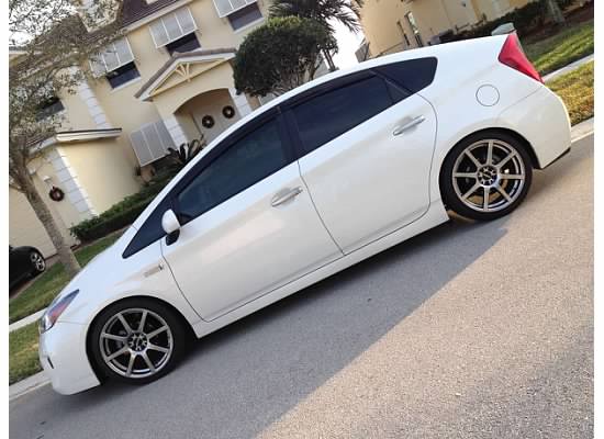 photo 1 Toyota Prius Plug-in custom wheels Blitz BRW 18x, ET , tire size X R18. x ET 