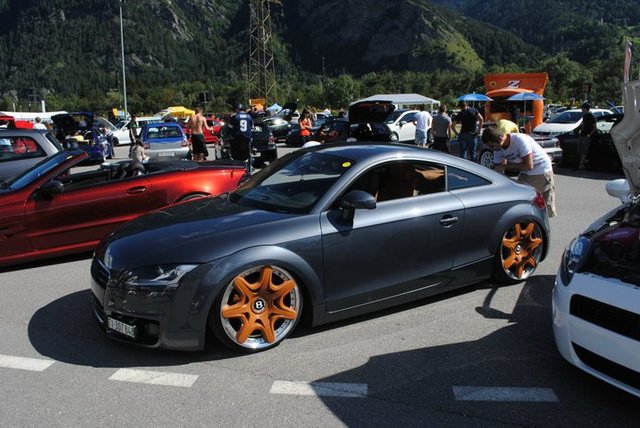 photo 1 Audi TT custom wheels Bentley Muliner 20x9.0, ET +41, tire size 225/30 R20. x ET