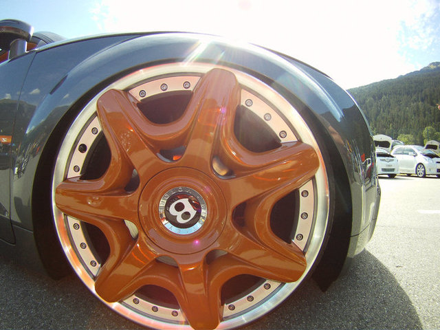 photo 2 Audi TT custom wheels Bentley Muliner 20x9.0, ET +41, tire size 225/30 R20. x ET