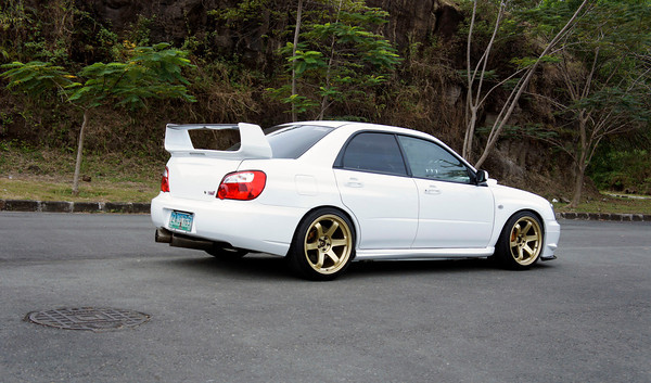 photo 2 Subaru Impreza custom wheels Rota Grid 18x9.5, ET +38, tire size X R18. x ET 