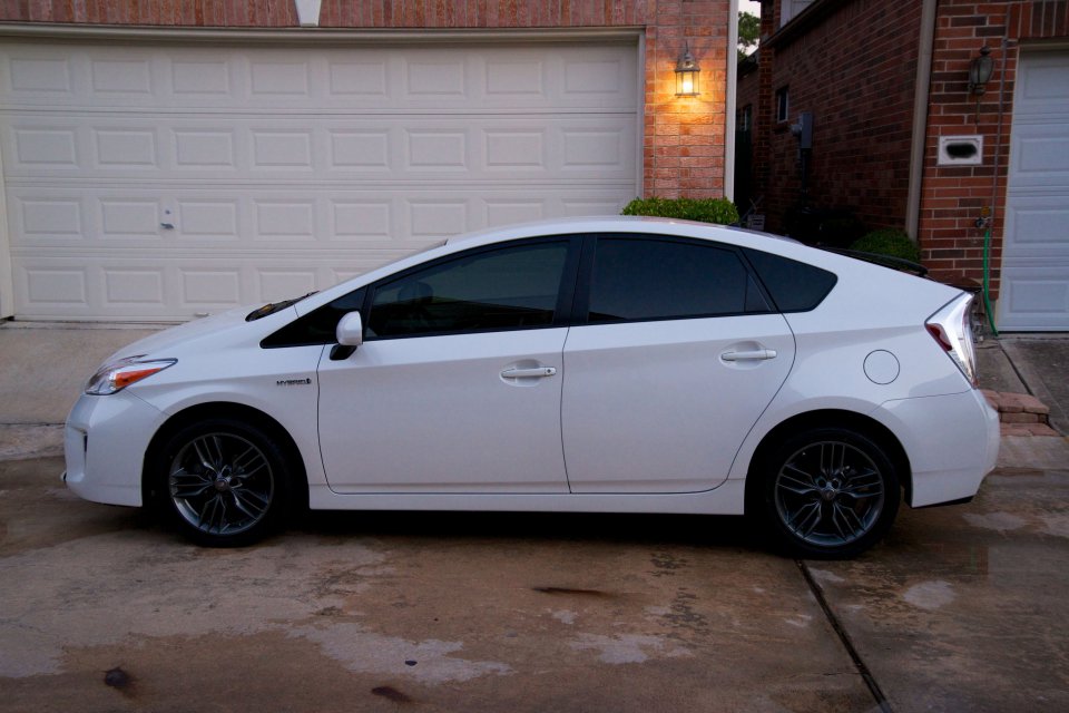photo 2 Toyota Prius custom wheels OEM Lexus Ct200H F Sport 17x, ET , tire size 215/45 R17. x ET 