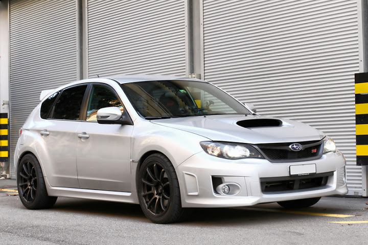 photo 4 Subaru Impreza custom wheels Rota G-Force 18x9.0, ET +35, tire size 245/40 R18. x ET 