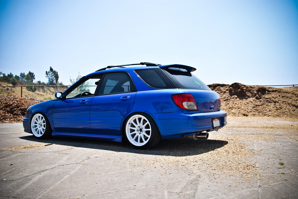 photo 2 Subaru Impreza WRX custom wheels Work Emotion 11R 17x9.0, ET +28, tire size 215/40 R17. x ET 