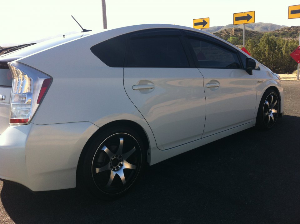 photo 5 Toyota Prius custom wheels XXR 522 18x8.5, ET +48, tire size 215/45 R18. x ET 