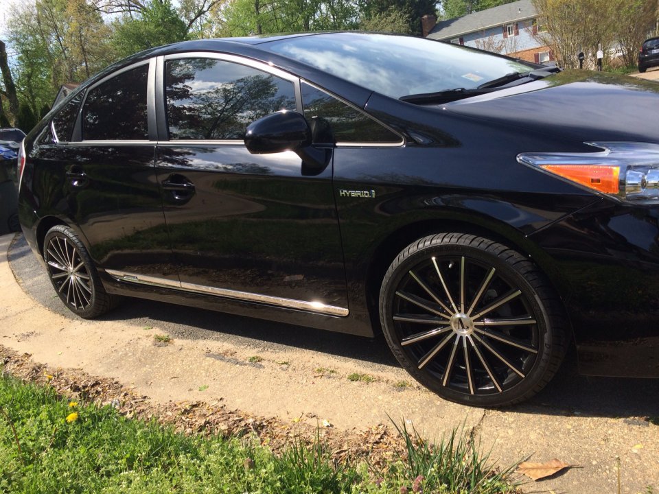 photo 1 Toyota Prius custom wheels   18x7.5, ET , tire size X R18. x ET 