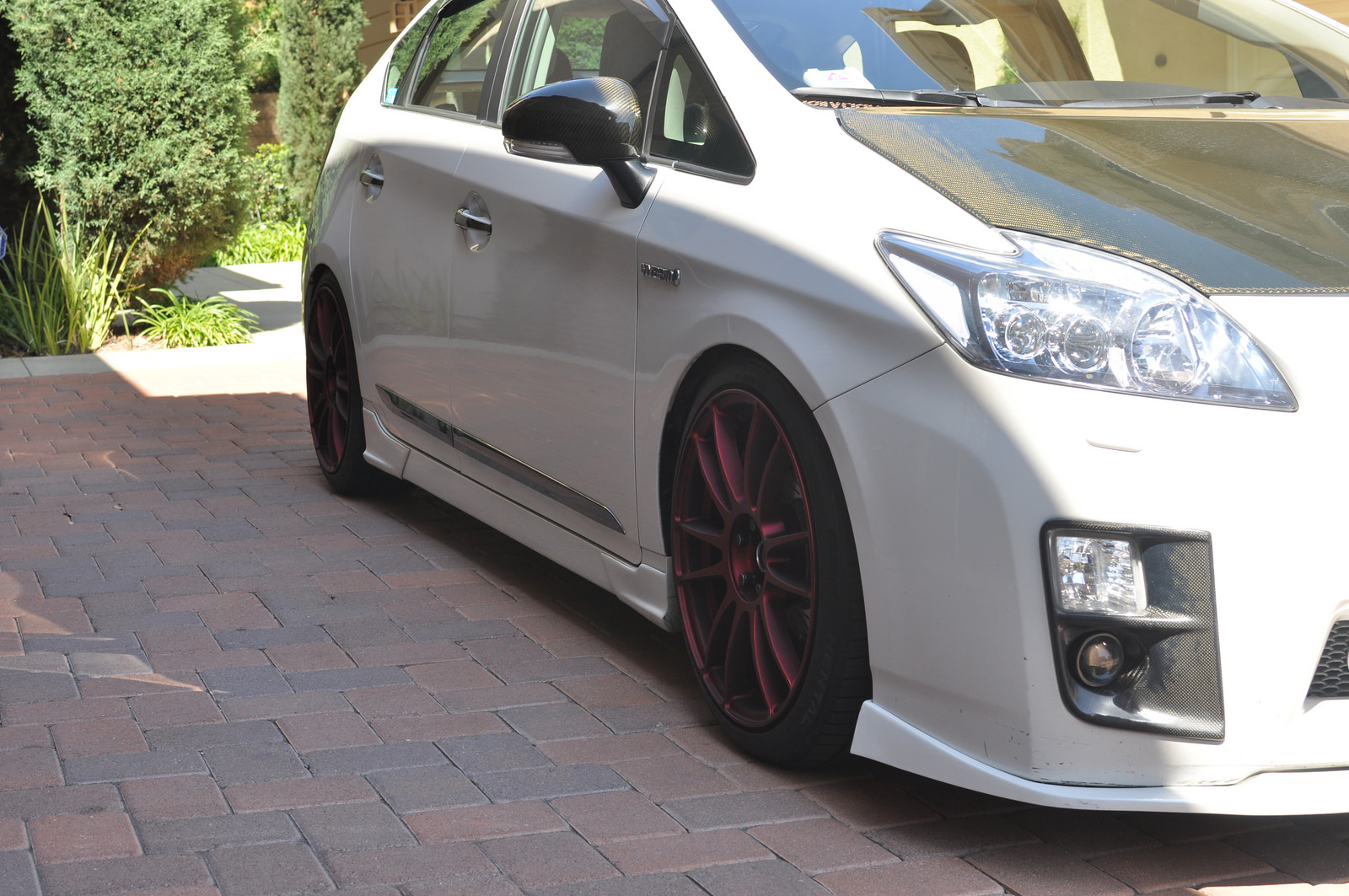 photo 1 Toyota Prius custom wheels 18x8.5, ET , tire size 225/40 R18. x ET