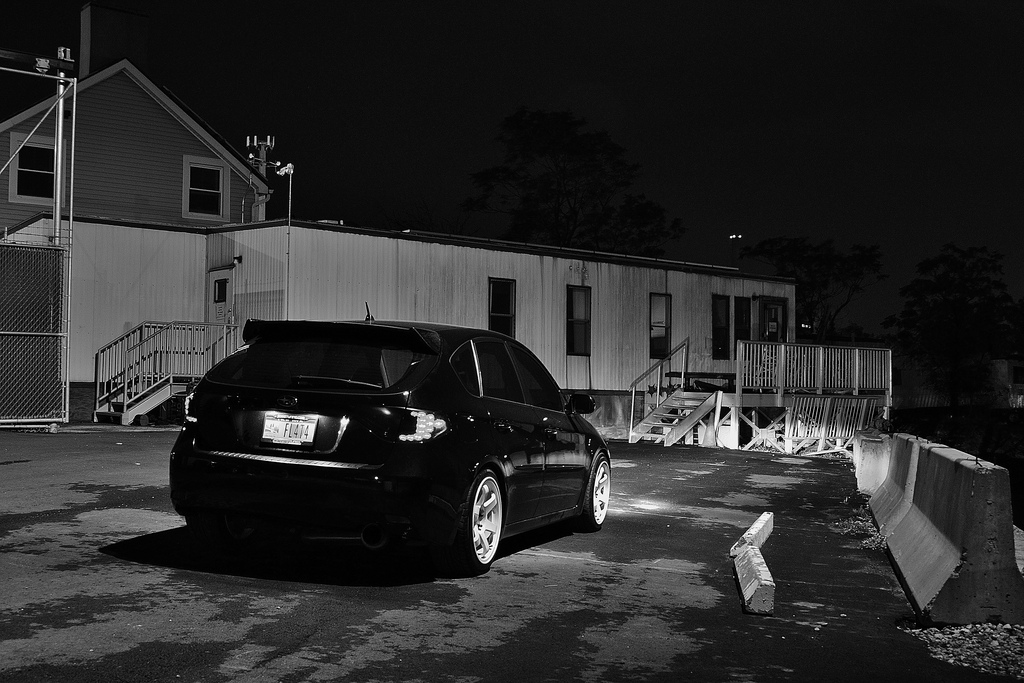 photo 1 Subaru Impreza WRX custom wheels Rota Grid 17x9.0, ET +42, tire size 235/40 R17. x ET 