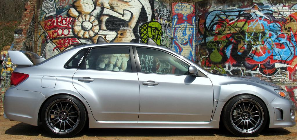 photo 2 Subaru Impreza WRX custom wheels Rota SVN-R 18x10.0, ET , tire size 255/35 R18. x ET 