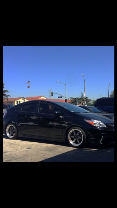 photo 1 Toyota Prius custom wheels TE37v  17x9.0, ET +36, tire size 215/45 R17. x ET 