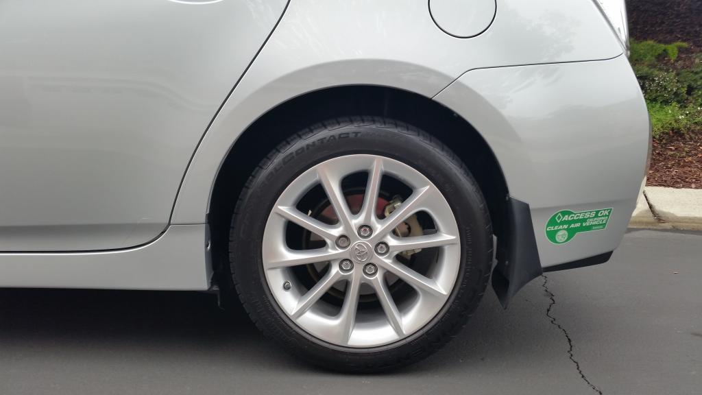 photo 2 Toyota Prius Plug-in custom wheels   17x, ET , tire size 205/50 R17. x ET 