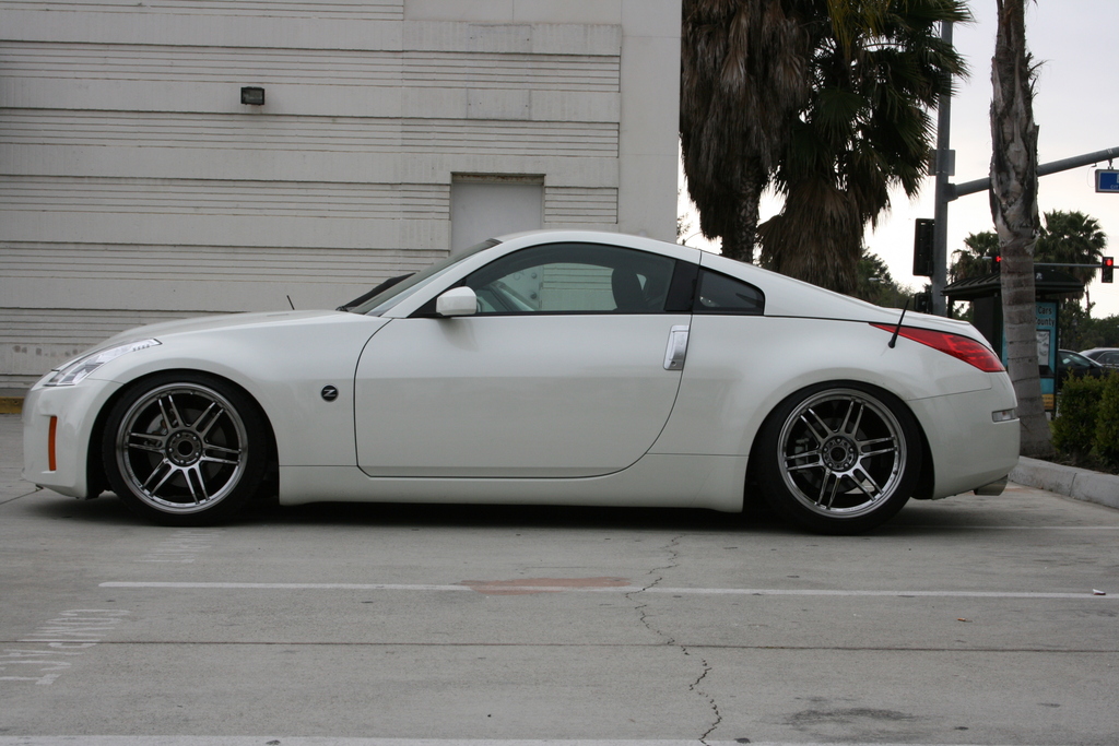photo 5 Nissan 350Z custom wheels AME TM-02 19x9.5, ET +12, tire size 245/35 R19. 19x10.5 ET+2 275/35 R19