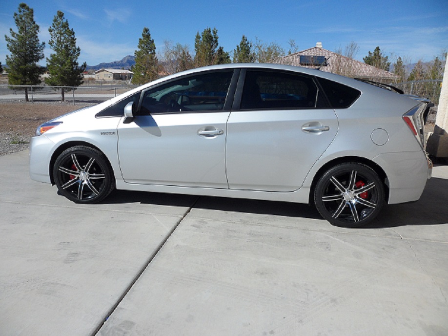 photo 1 Toyota Prius custom wheels Alpina 18x8.0, ET , tire size 225/40 R18. x ET