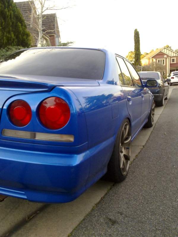 photo 4 Nissan R31-R34 Skyline 4dr custom wheels Work Emotion XT-7 18x9.5, ET +12, tire size 235/40 R18. x ET 