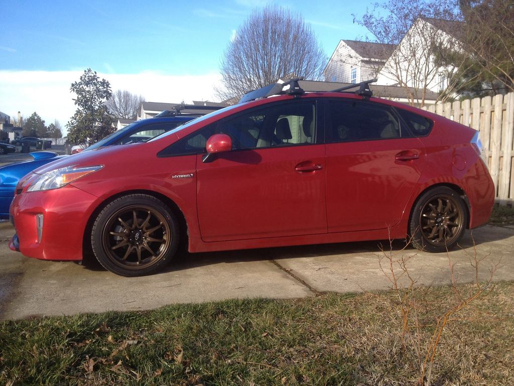 photo 1 Toyota Prius custom wheels Rota DPT 17x8.0, ET , tire size X R17. x ET 