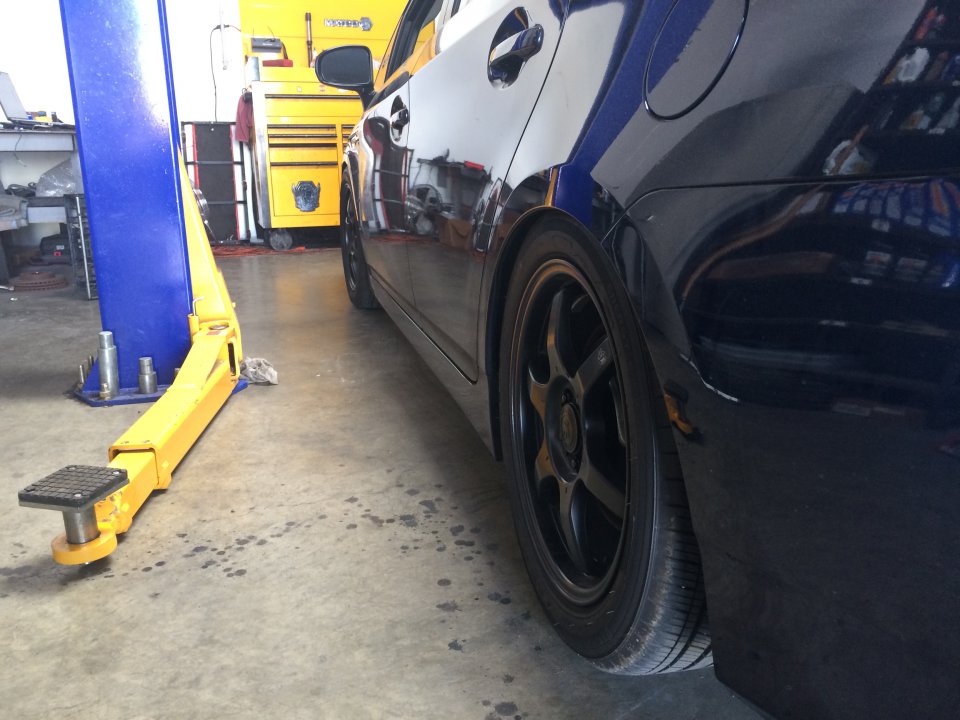 photo 1 Toyota Prius custom wheels 17x7.5, ET +45, tire size 215/45 R17. x ET