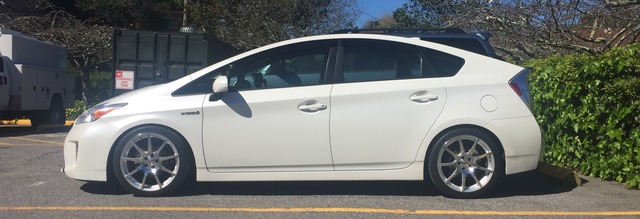 photo 2 Toyota Prius custom wheels TSW Interlagos Rotary Forged 18x8.0, ET +35, tire size 225/40 R18. x ET 